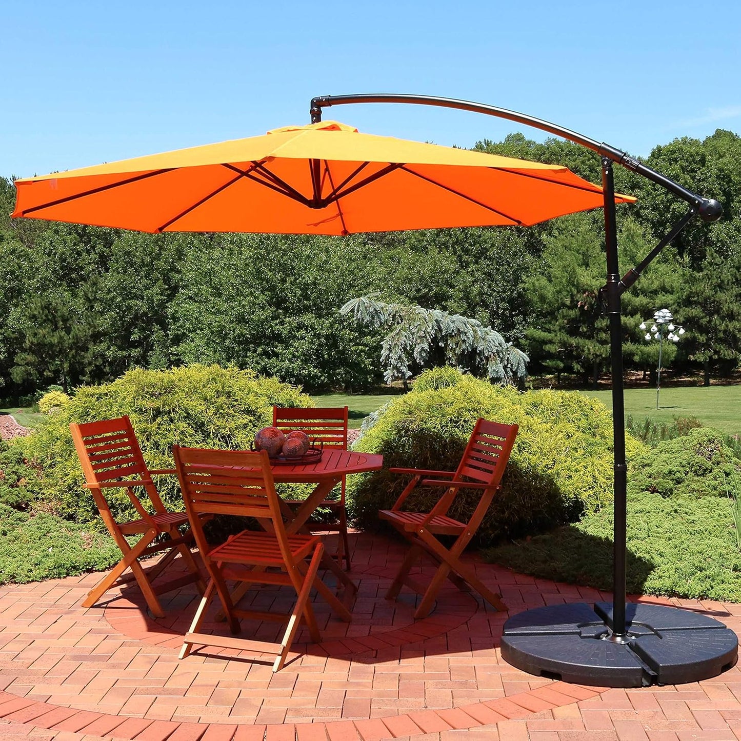 SUNGUARD UMBRELLAS 9.5 ft Cantilever Patio Umbrella with Crank, Air Vent, Polyester Canopy, Steel Pole and Cross Base for Outdoor Shade